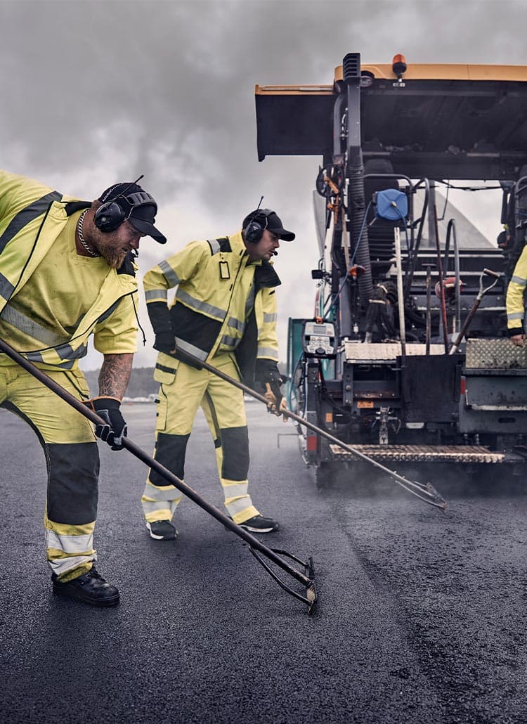 Highvis_1_750x1030